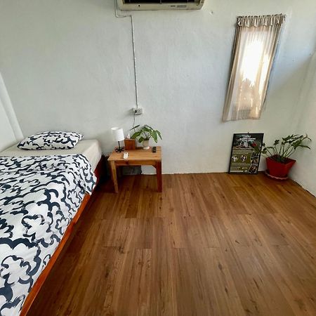 Budget Room Koh Phangan Pier With Ac Exterior foto